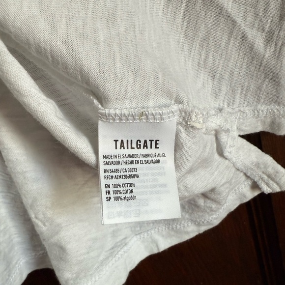 Milwaukee Brewers Women's White Muscle Tee - Picture 4 of 4